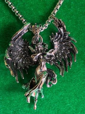 NEW Gothic sexy angel goddess with wings pendant necklace in silvertone punk